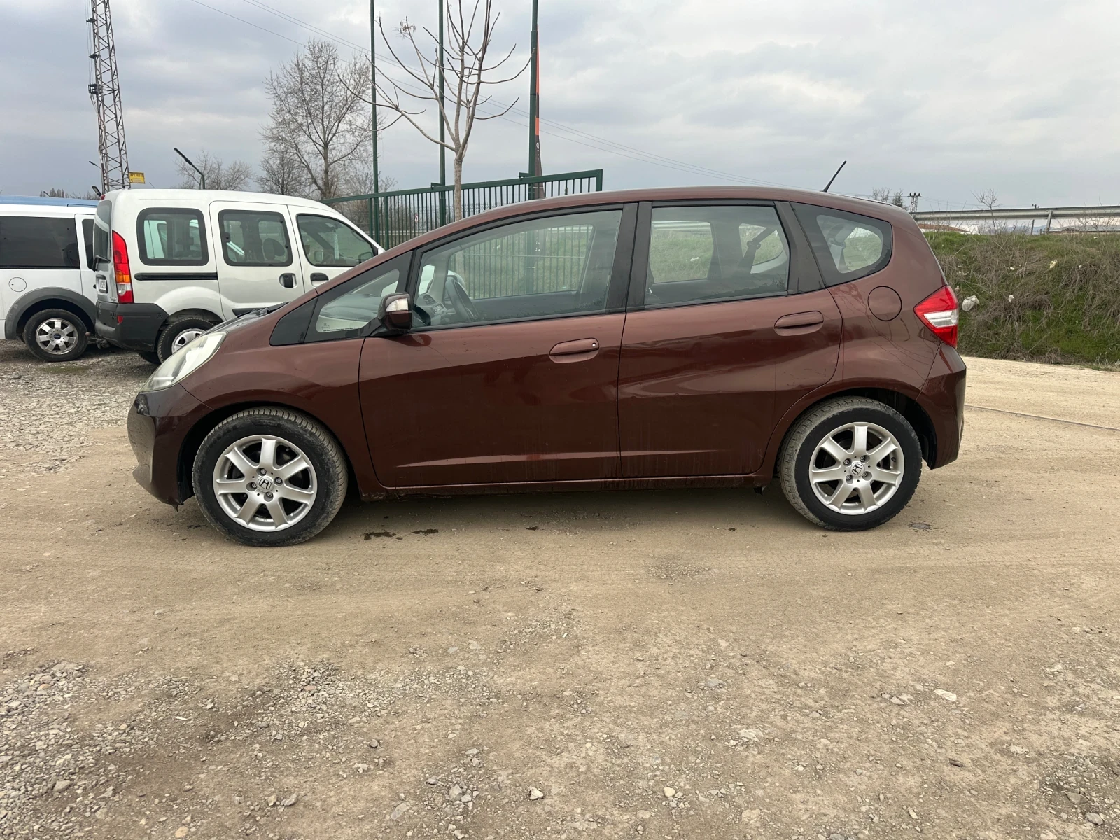 Honda Jazz 1.4-FACE-ECO-MODE-ПЪРВА-РЪКА-1Г-ГАРАНЦИЯ, снимка 9 - Автомобили и джипове - 51662244