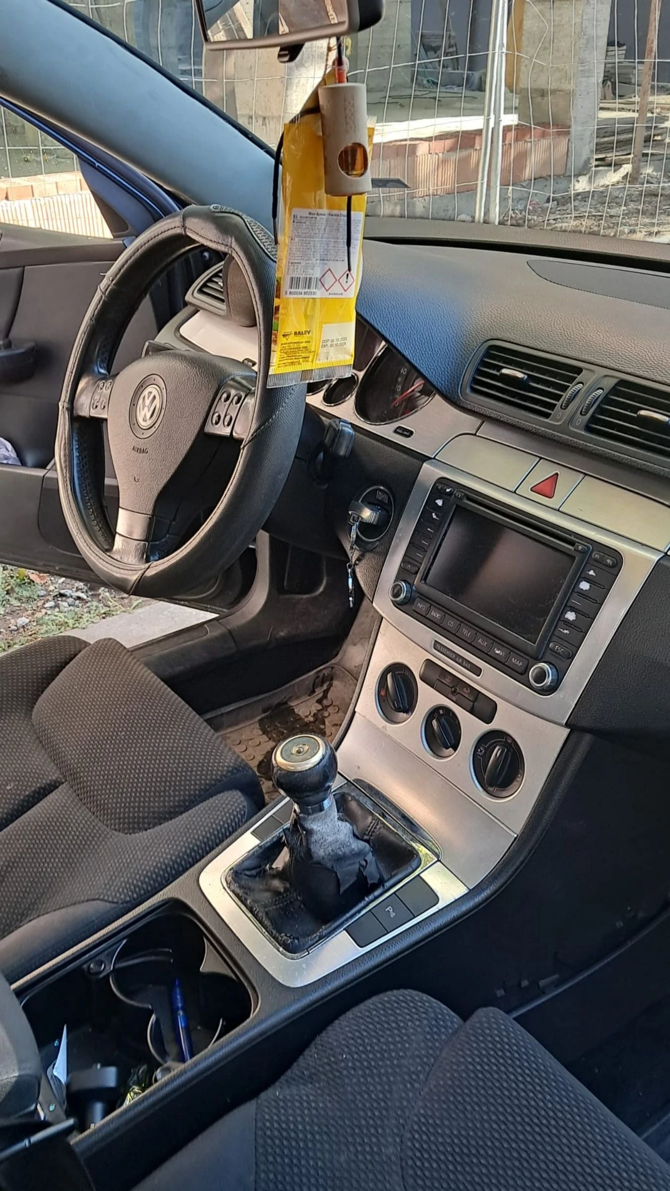 VW Passat 105кс 1.9 TDI B6 - изображение 7