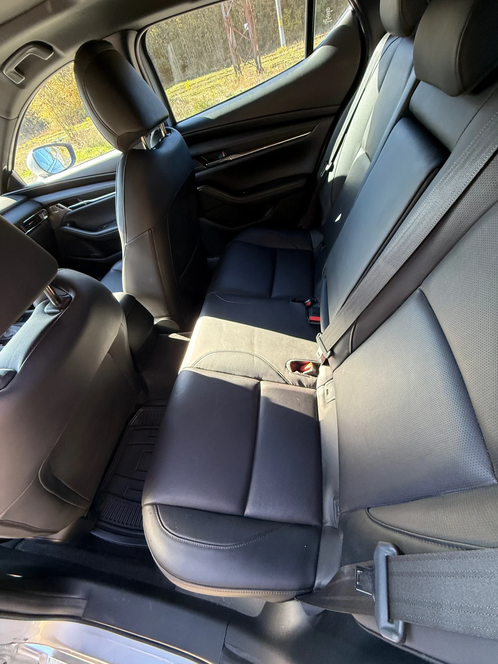 Mazda 3 2, 5l 4x4 Automatic Premium Plus | Mobile.bg   17