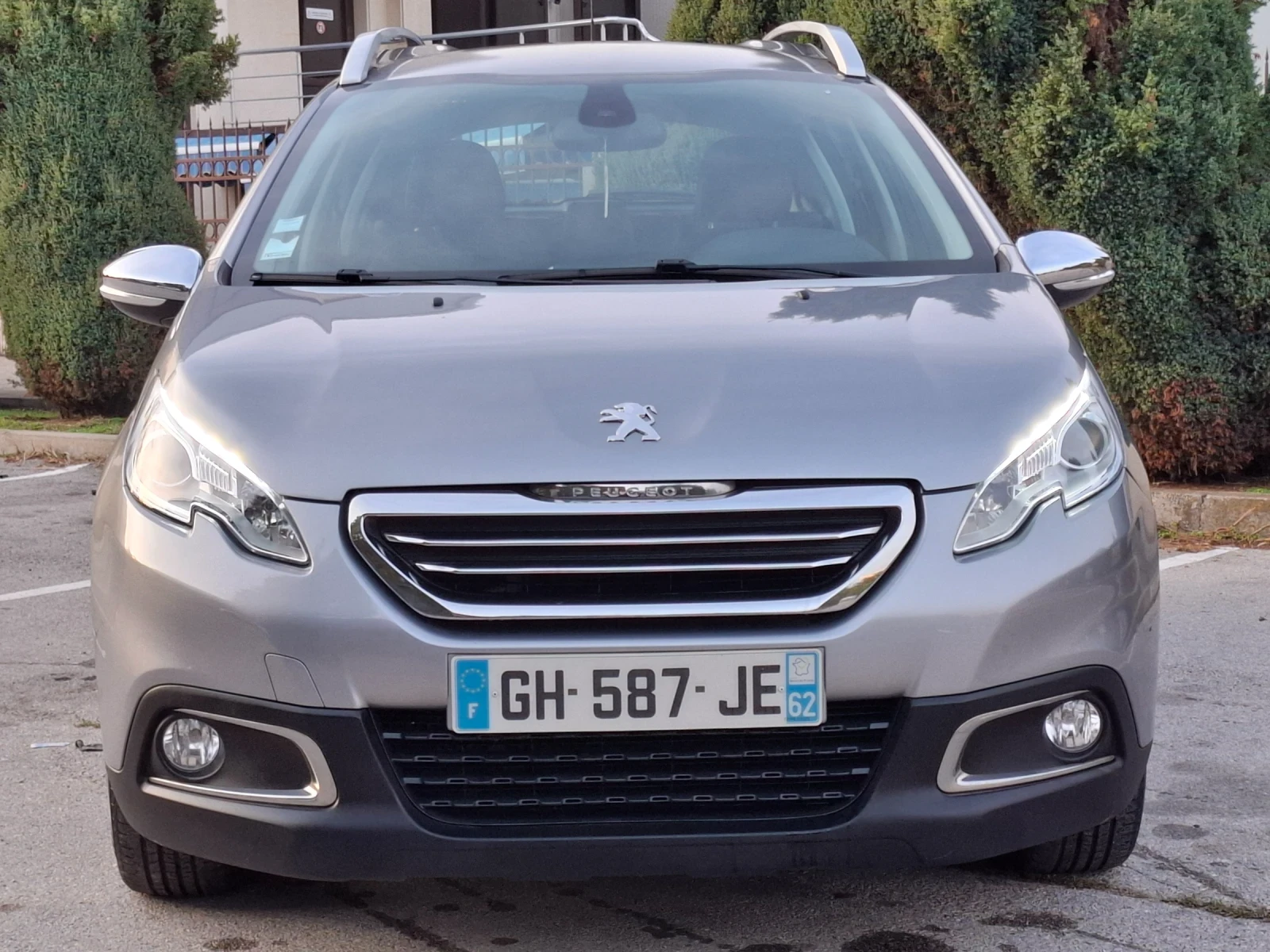 Peugeot 2008 1.6 e-HDI 92hp * НАВИГАЦИЯ * КЛИМАТРОНИК * ЛИЗИНГ  - изображение 4