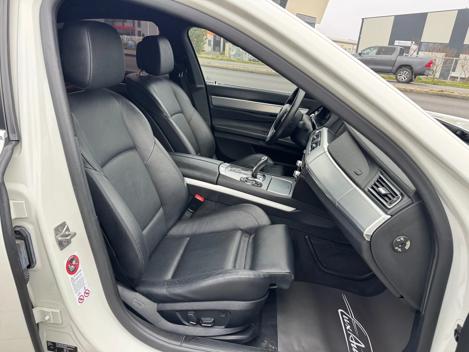 BMW 740 XDRIVE#M-PACK#HEADUP#CAMERA | Mobile.bg � ����������� 12