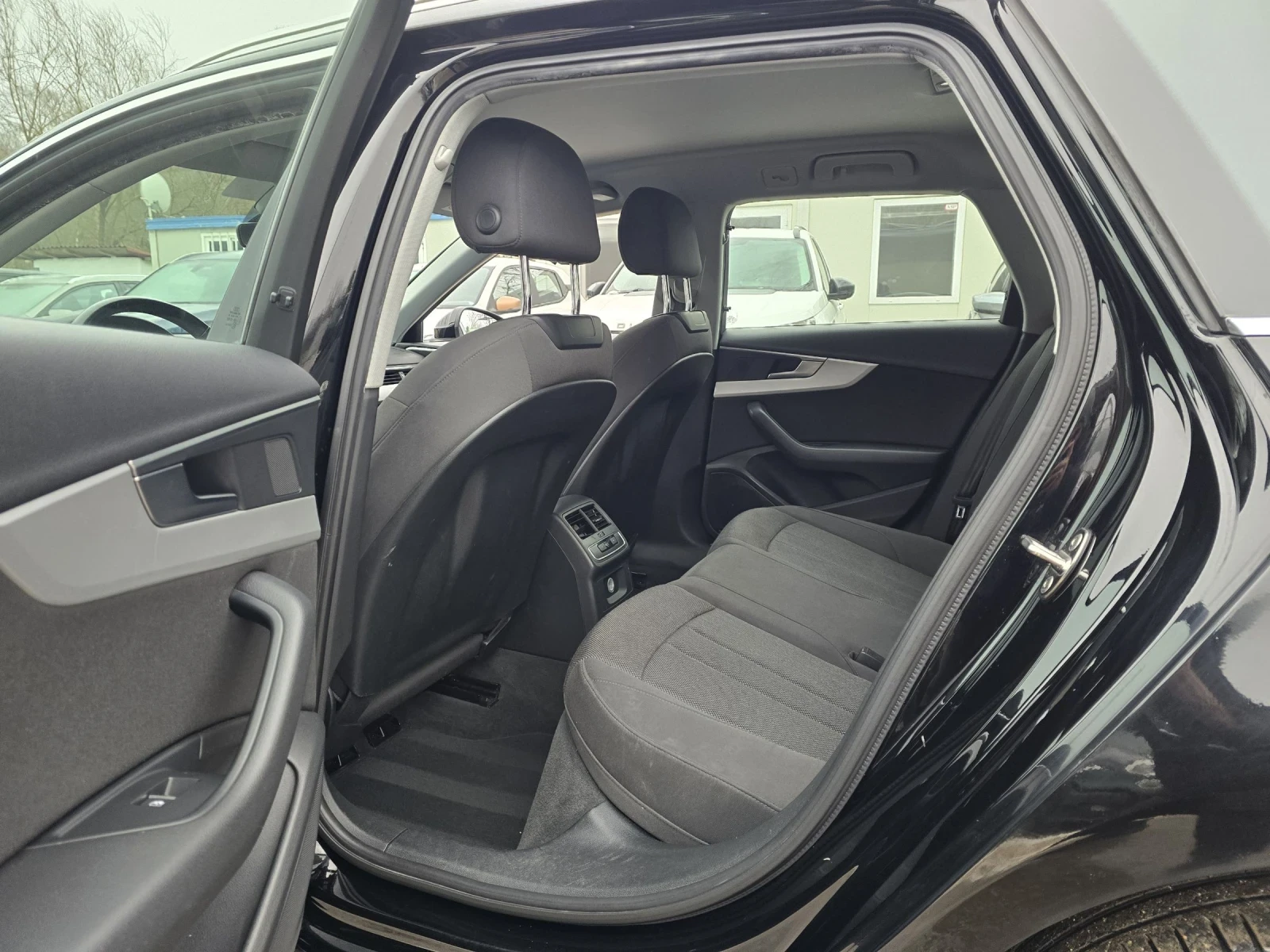 Audi A4 2.0TDI ��� ���������  | Mobile.bg � ����������� 11