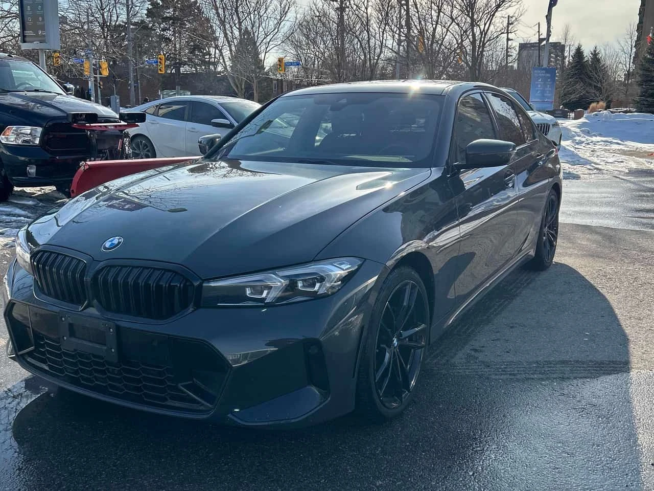 BMW 330 * 330i xDrive * 2 �����* �������* PANO* KEYLESS*  | Mobile.bg � ����������� 1