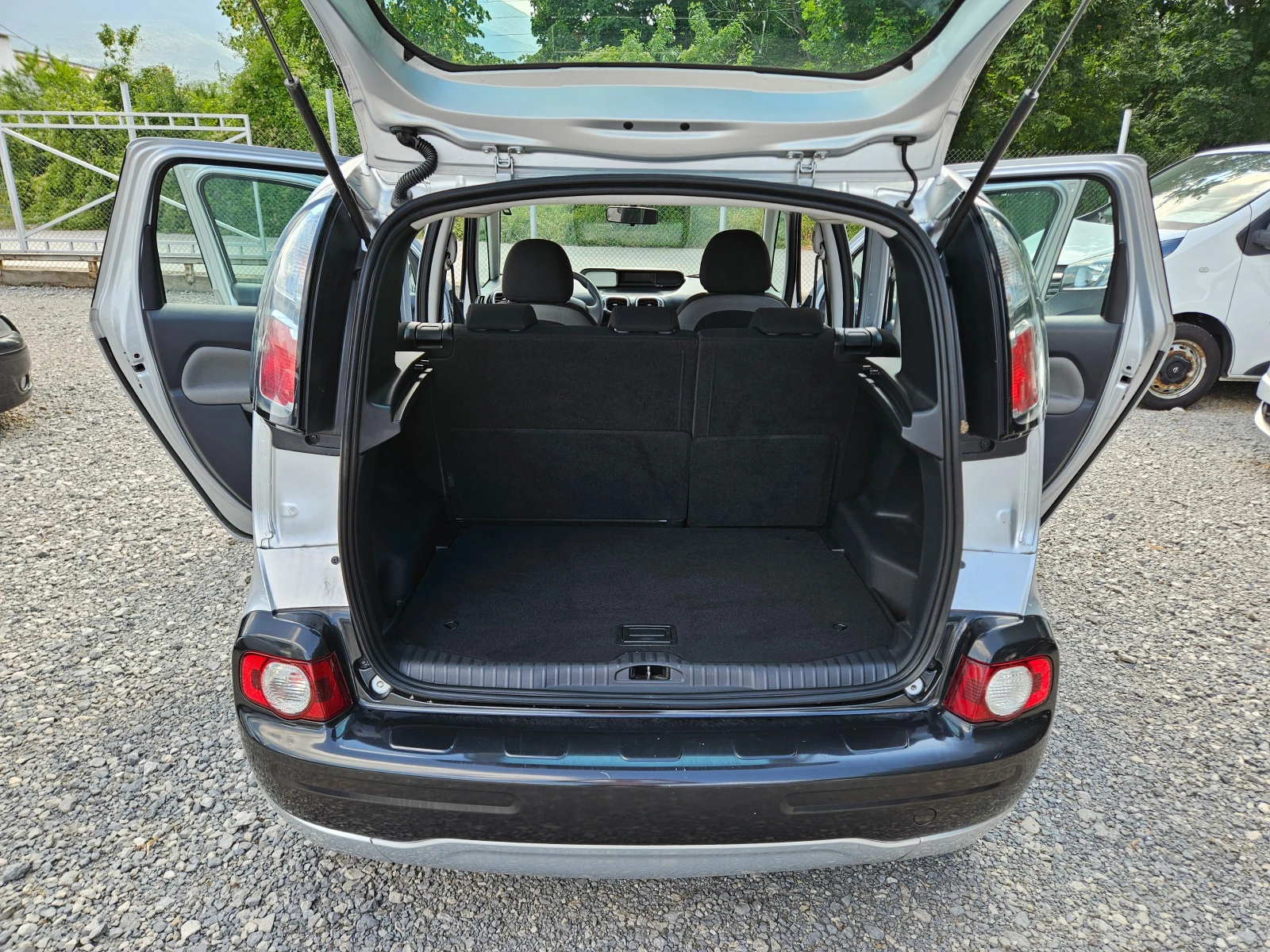 Citroen C3 Picasso 1.6 HDI 90��. | Mobile.bg � ����������� 15