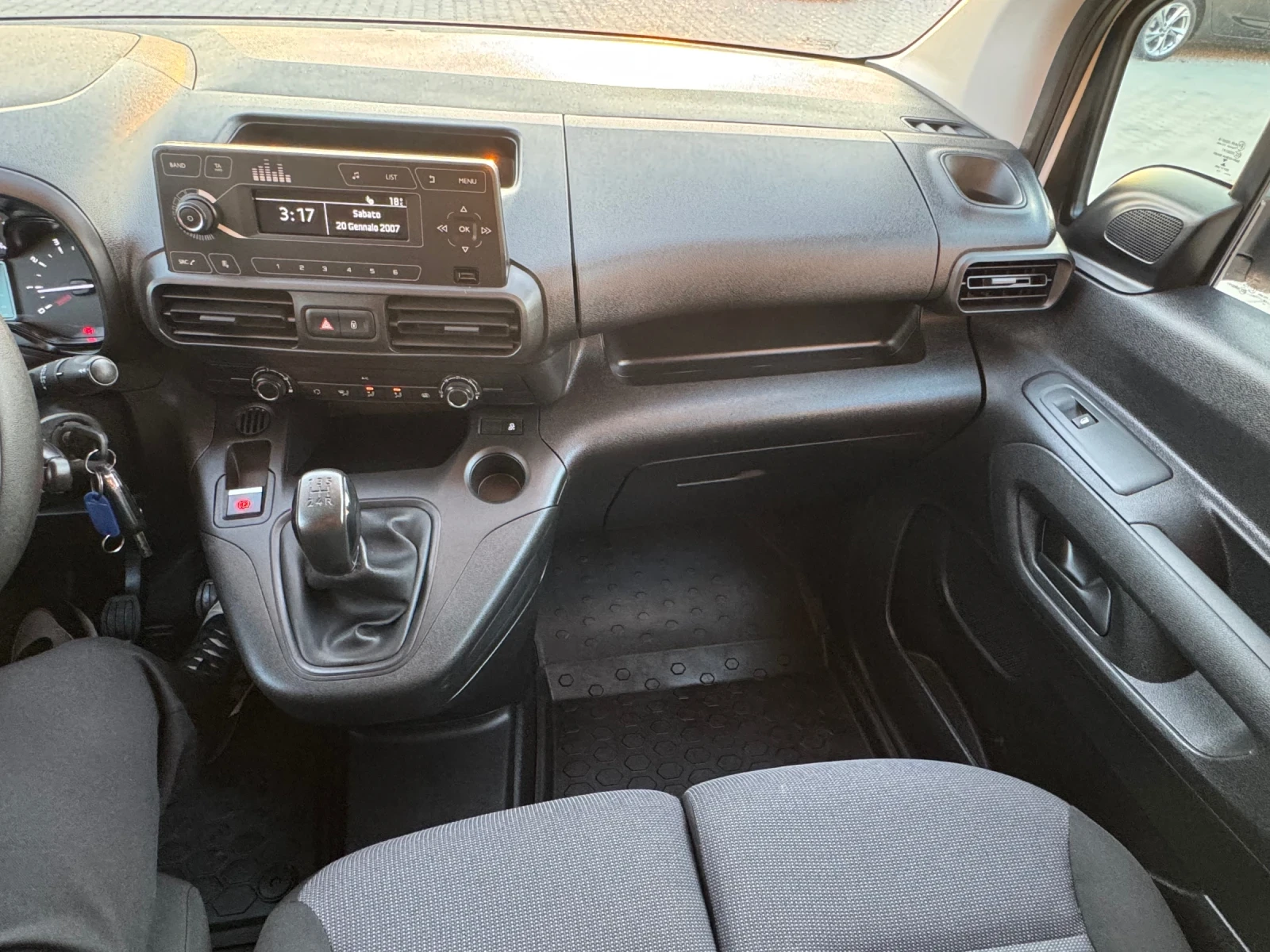 Citroen Berlingo 1.6HDI 2+ 1 MESTA EURO-6, снимка 12 - Автомобили и джипове - 53749386