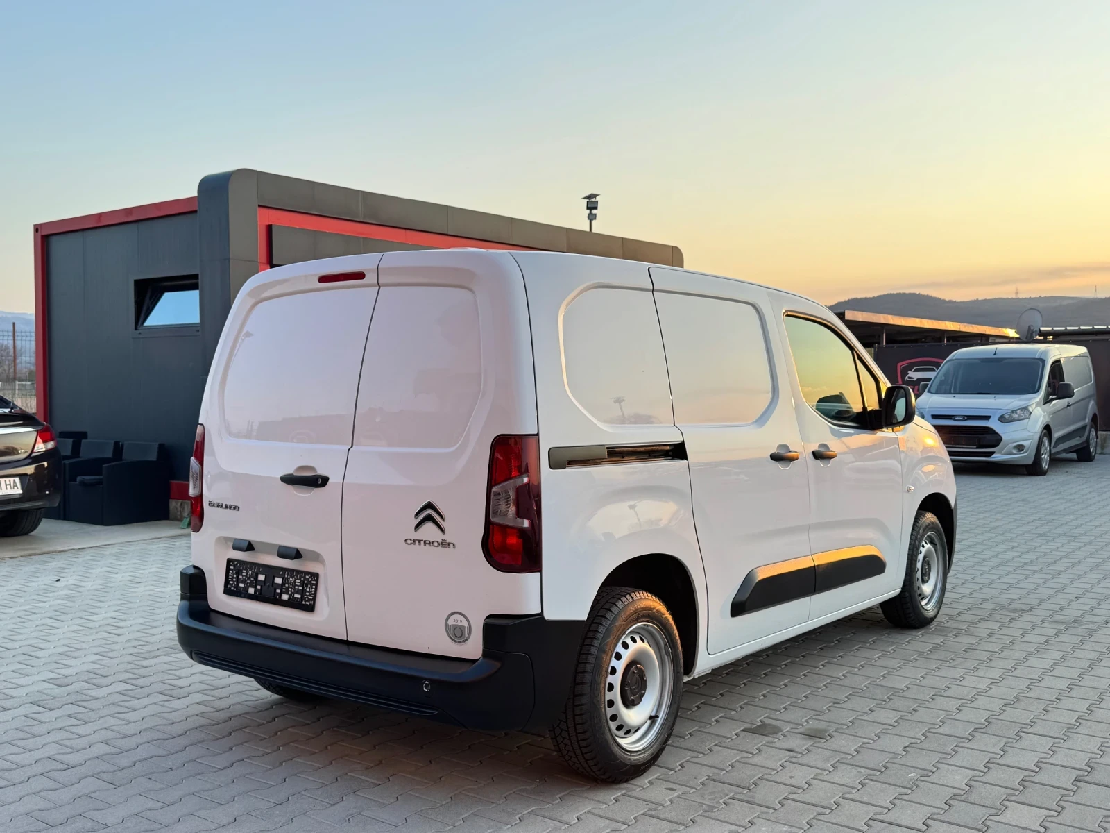 Citroen Berlingo 1.6HDI 2+ 1 MESTA EURO-6, снимка 5 - Автомобили и джипове - 53749386