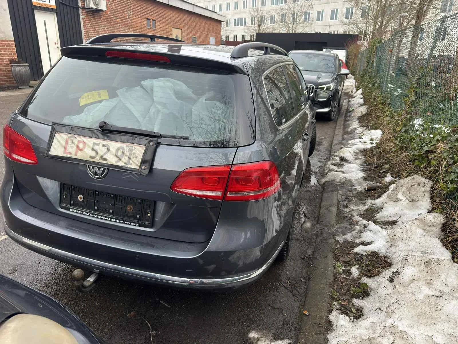 VW Passat 2.0TDI, снимка 3 - Автомобили и джипове - 54009892