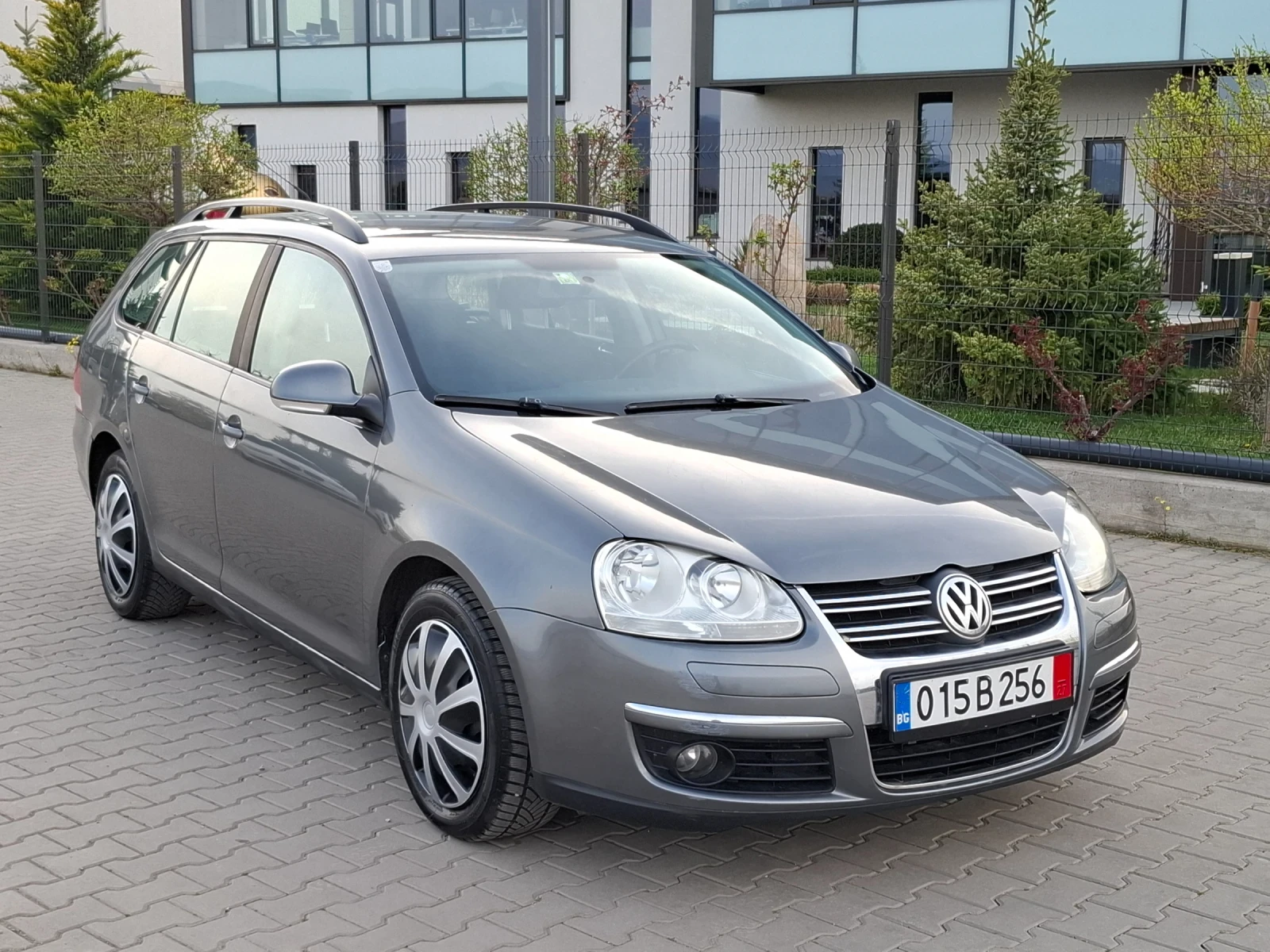 VW Golf 1.9TDI* (105кс)* FACELIFT* * НОВ ВНОС* * , снимка 2 - Автомобили и джипове - 54184126