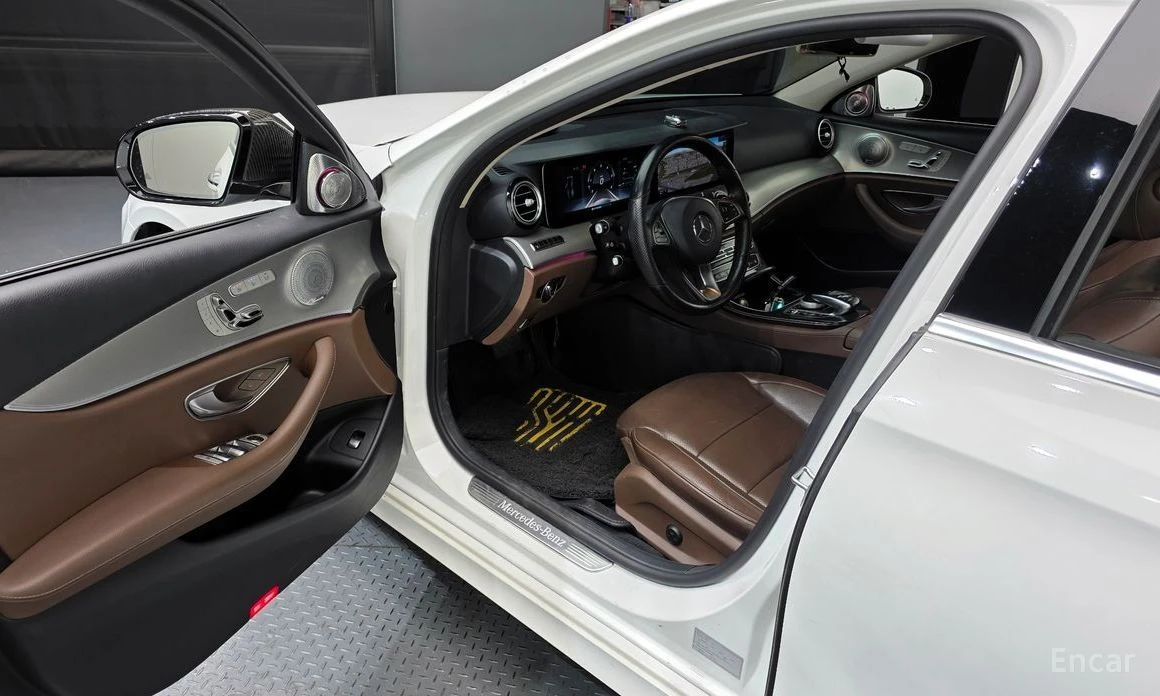 Mercedes-Benz E 350, снимка 10 - Автомобили и джипове - 54212920