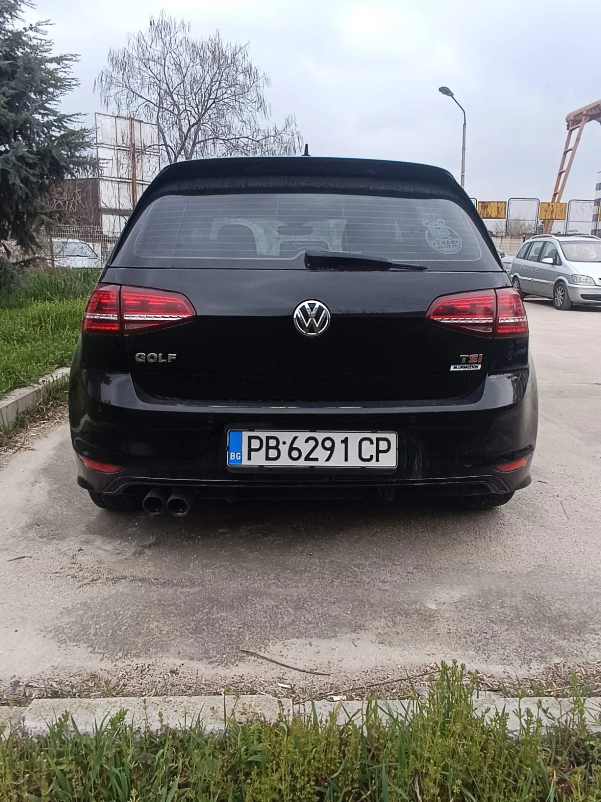 VW Golf VII R-Line (2017) , снимка 4 - Автомобили и джипове - 54414874