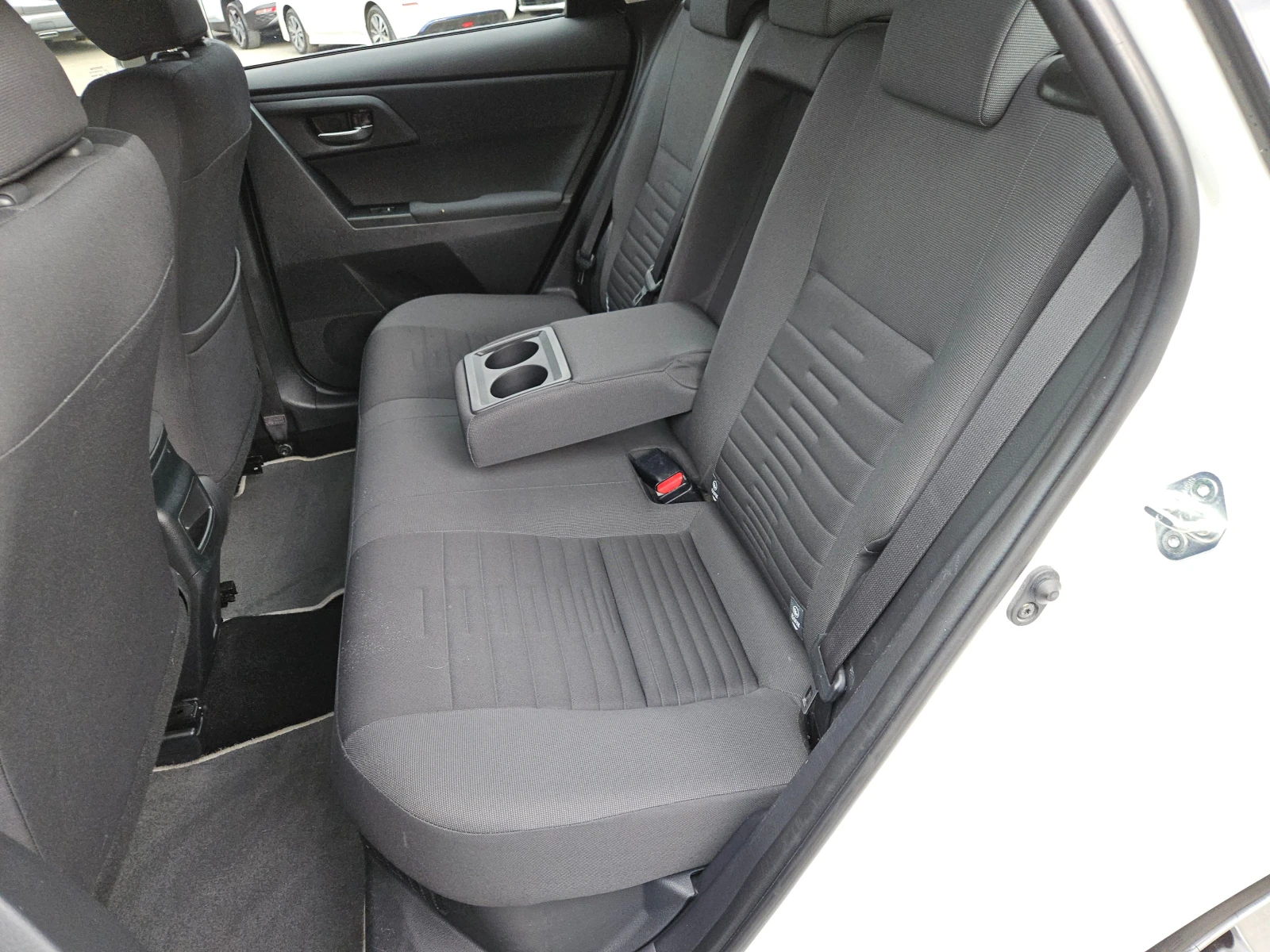 Toyota Auris 1.8I-Hybrid/118000k/136кс/Tauring Sport/LED/БЛУТУТ, снимка 16 - Автомобили и джипове - 54637830