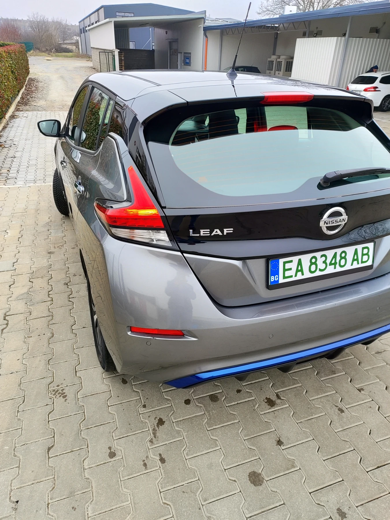 Nissan Leaf , снимка 3 - Автомобили и джипове - 54740674