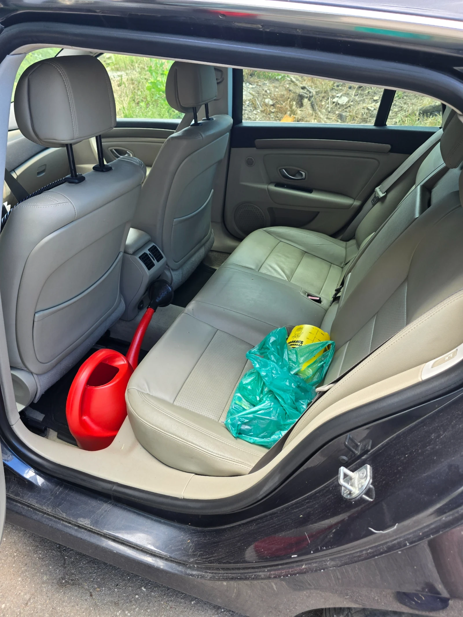 Renault Laguna, снимка 6 - Автомобили и джипове - 54900748