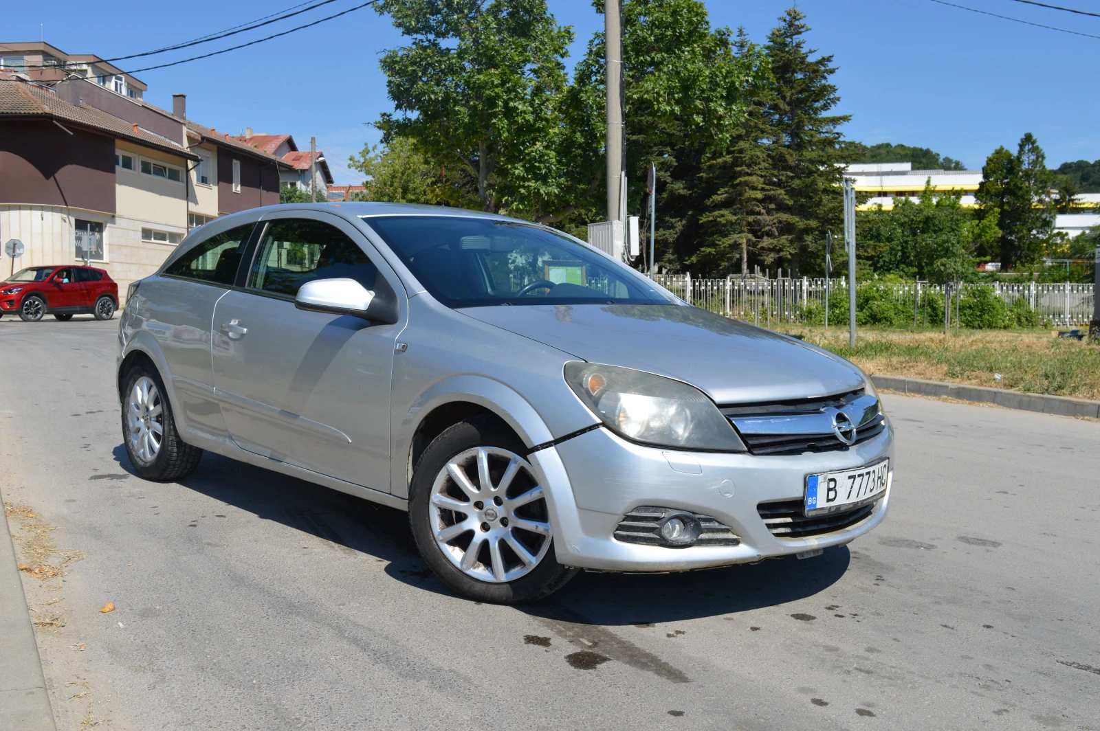 Opel Astra GTC 1.6i 16V (105 кс), снимка 7 - Автомобили и джипове - 55025687