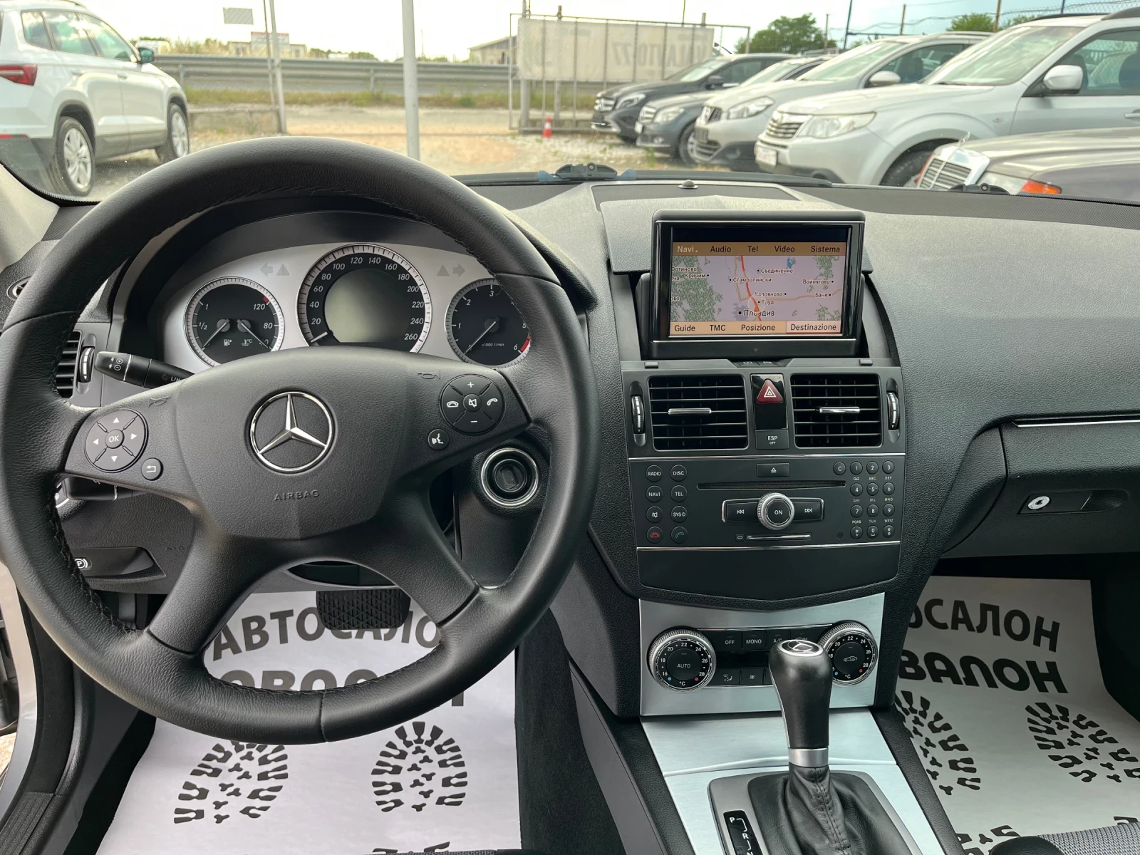 Mercedes-Benz C 220 Нави Автомат Италия, снимка 12 - Автомобили и джипове - 55405507