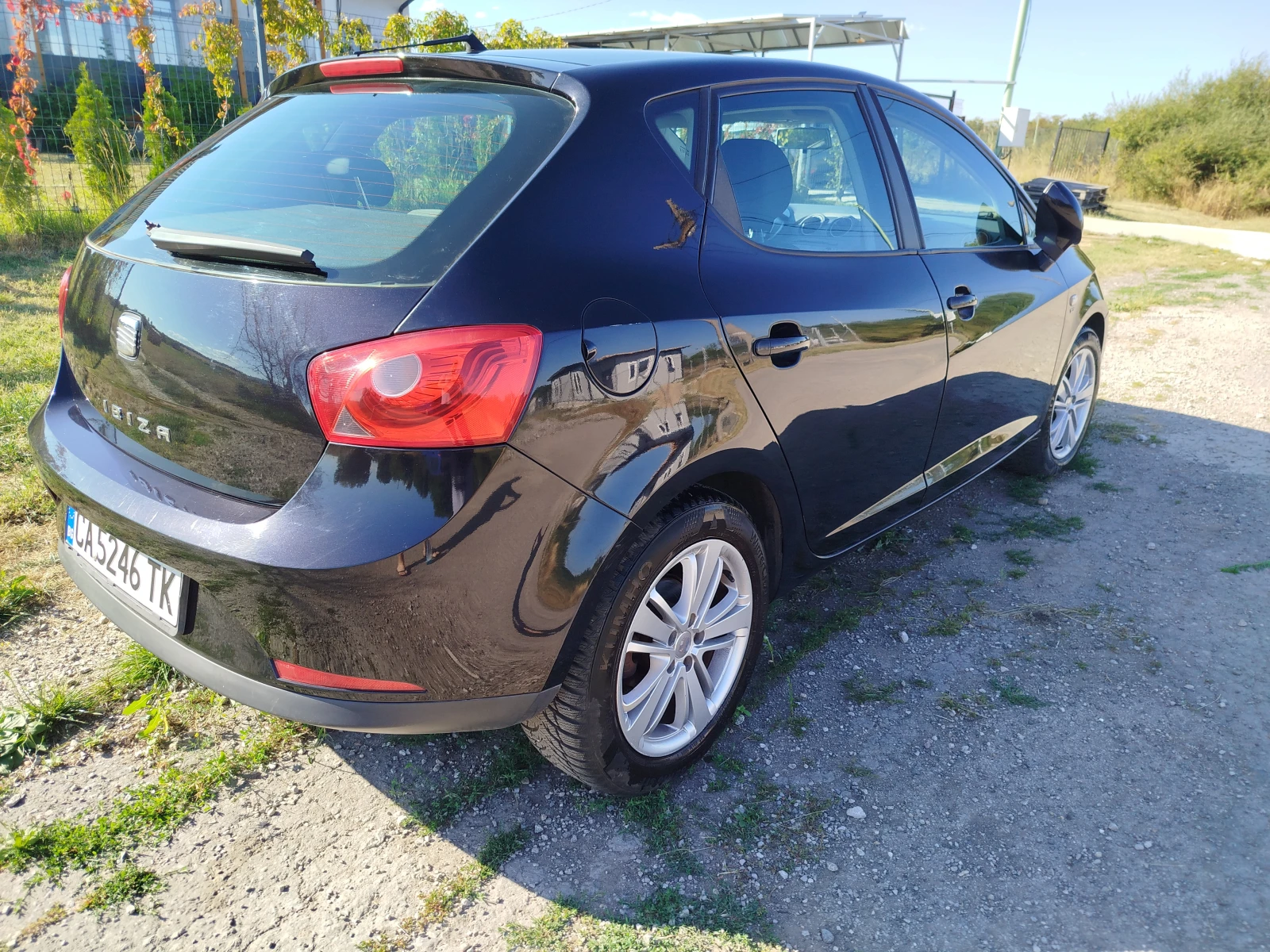 Seat Ibiza, снимка 3 - Автомобили и джипове - 55512529