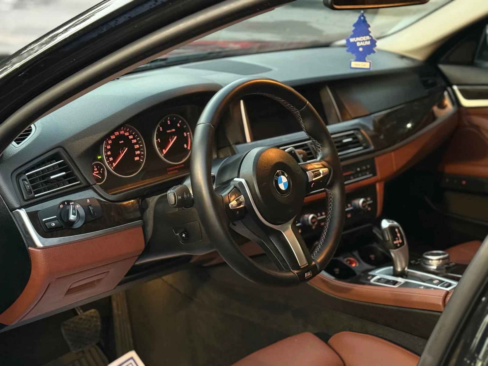 BMW 530 FACELIFT X-DRIVE M/PACK SOFTCLOSE KEYLESS FULL, снимка 5 - Автомобили и джипове - 55798368