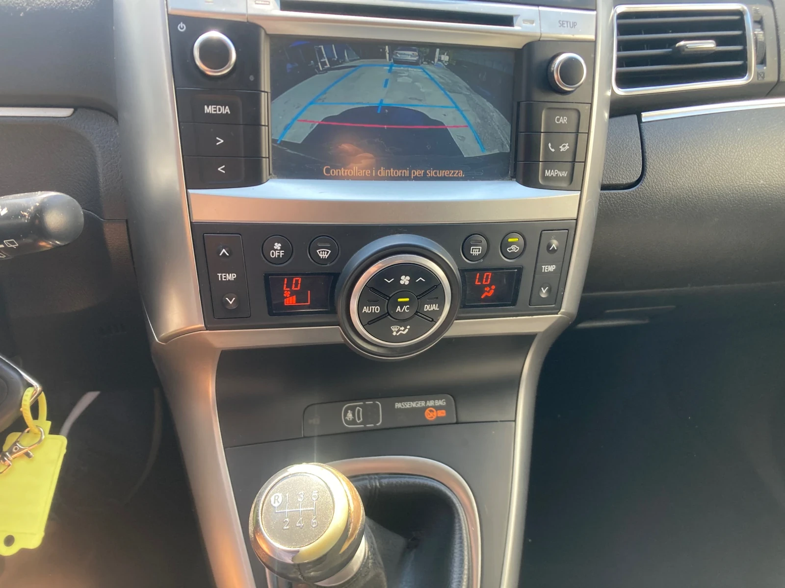 Toyota Corolla verso 1.6 D4D Evro 5 , mesta-7 | Mobile.bg � ����������� 10