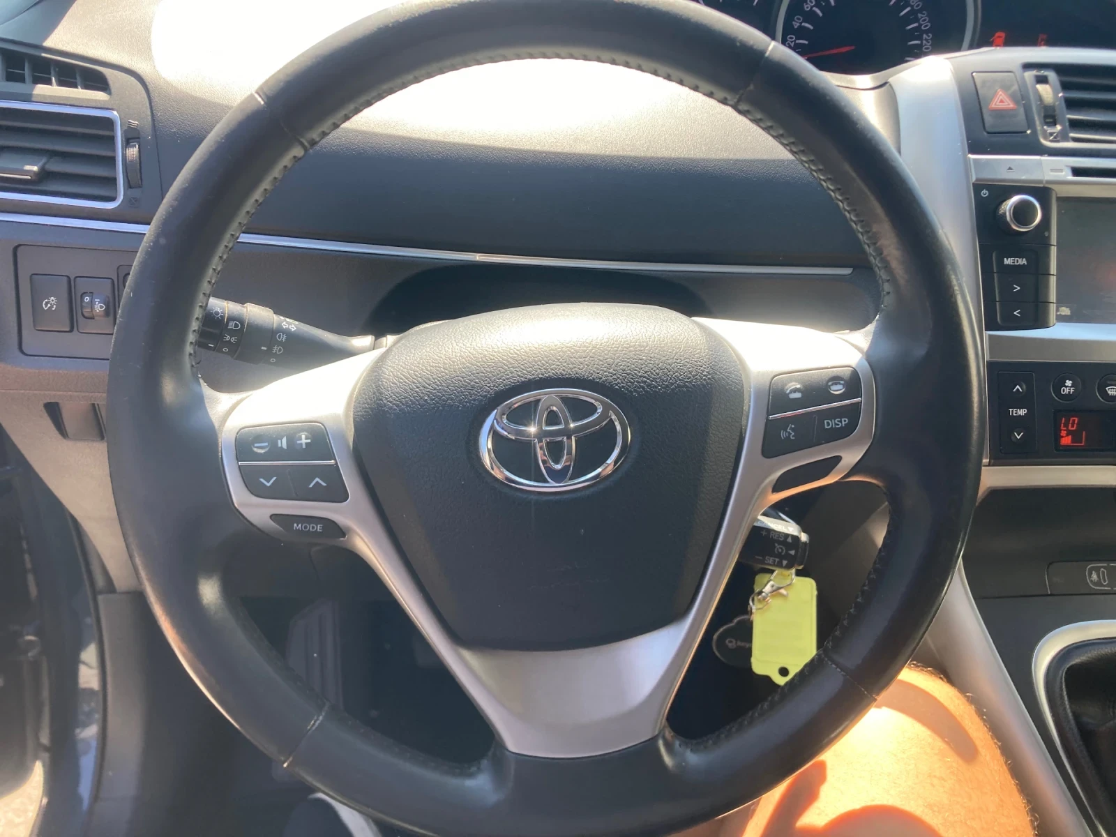 Toyota Corolla verso 1.6 D4D Evro 5 , mesta-7 | Mobile.bg � ����������� 9