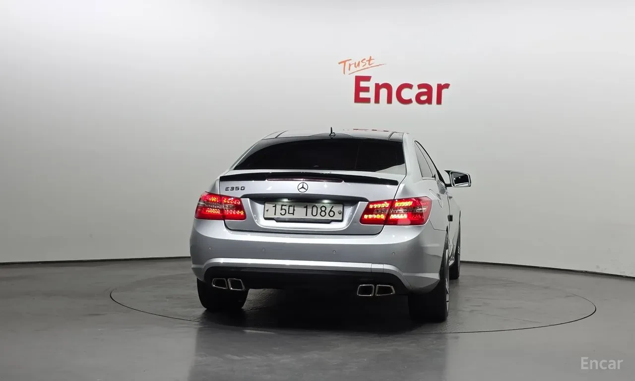 Mercedes-Benz E 350 Coupe, снимка 4 - Автомобили и джипове - 56172149