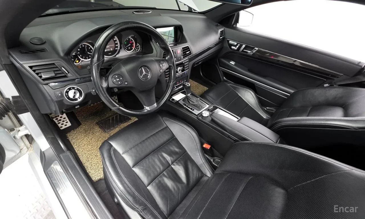 Mercedes-Benz E 350 Coupe, снимка 7 - Автомобили и джипове - 56172149