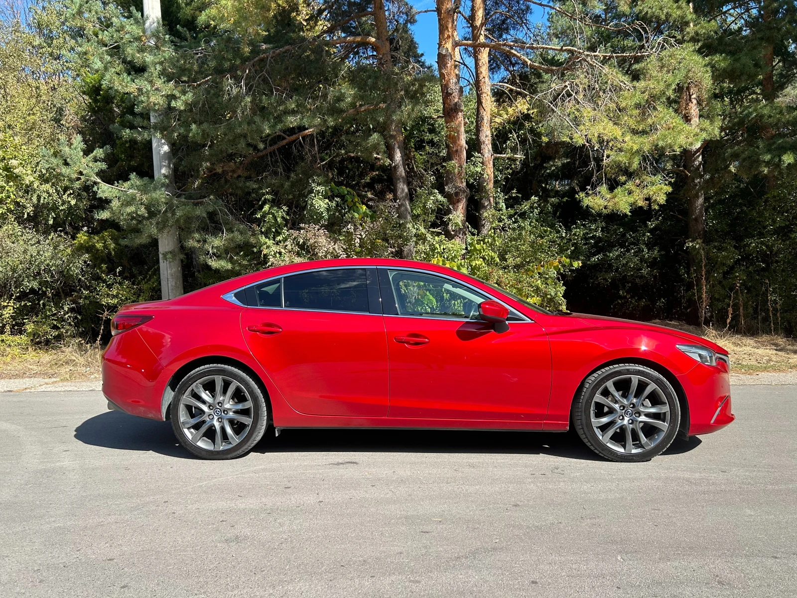 Mazda 6 Ultimate 2.5 бензин, снимка 4 - Автомобили и джипове - 56442804