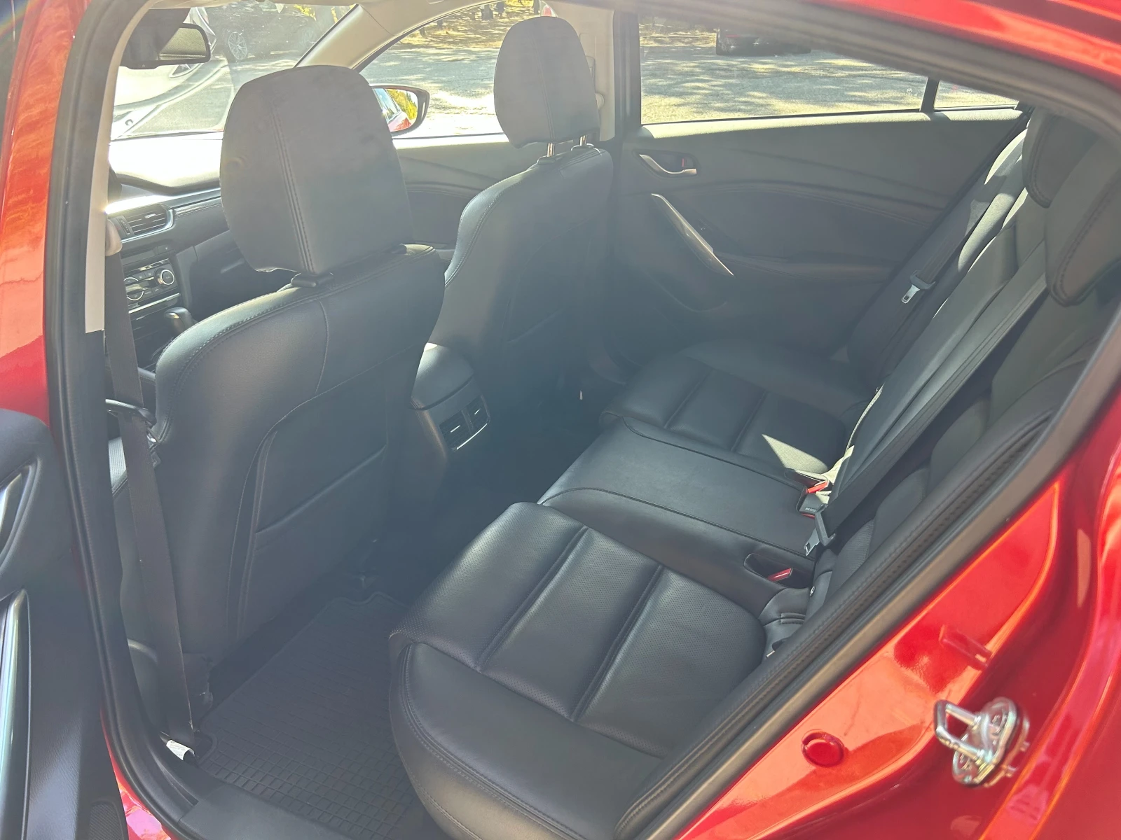 Mazda 6 Ultimate 2.5 бензин, снимка 12 - Автомобили и джипове - 56442804