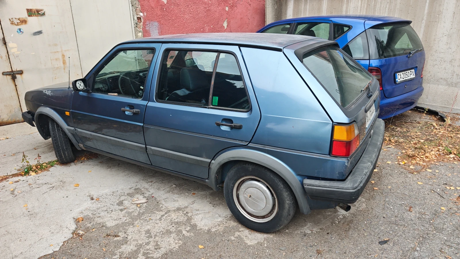 VW Golf 1.6GTD, снимка 4 - Автомобили и джипове - 56691374