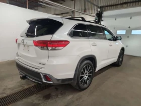 Toyota Highlander SE| ПОДГРЕВИ| МЪРТВА ТОЧКА| 2 КЛЮЧА| 7 МЕСТА| , снимка 3