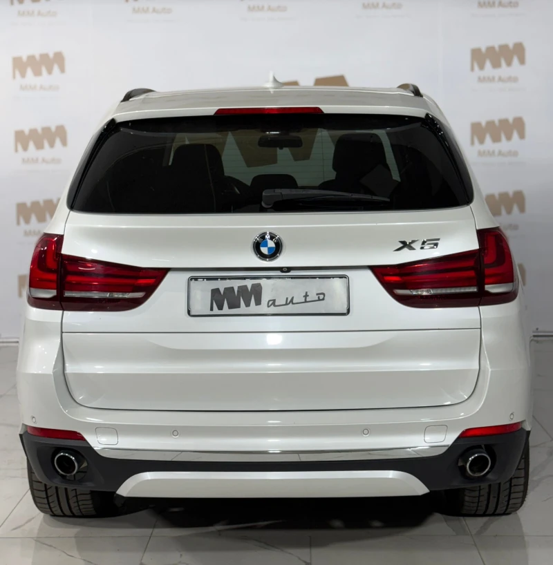 BMW X5 35d xDrive* Pano* Memory* Harman/Kardon, снимка 4 - Автомобили и джипове - 48053893