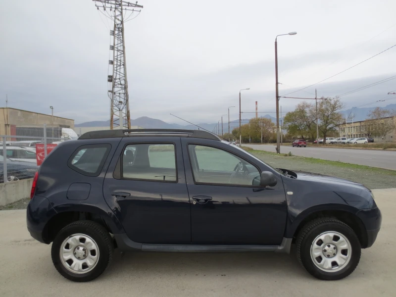 Dacia Duster 1.6 i , снимка 4 - Автомобили и джипове - 48065109