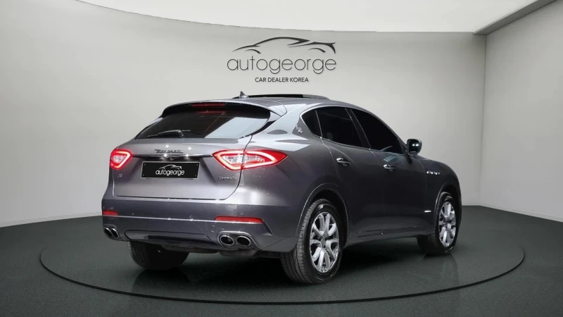 Maserati Levante 3.0 AWD GRANLUSSO, снимка 2 - Автомобили и джипове - 52454622