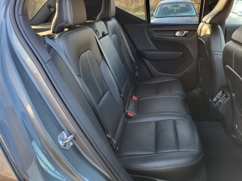 Volvo XC40 2.0 D3 150 KC EURO 6D 162176 KM !, снимка 14 - Автомобили и джипове - 52617941