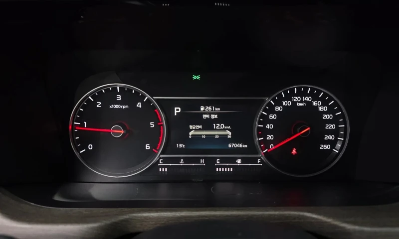 Kia Sorento Diesel 2.2 2Wd Prestige , снимка 8 - Автомобили и джипове - 52705737