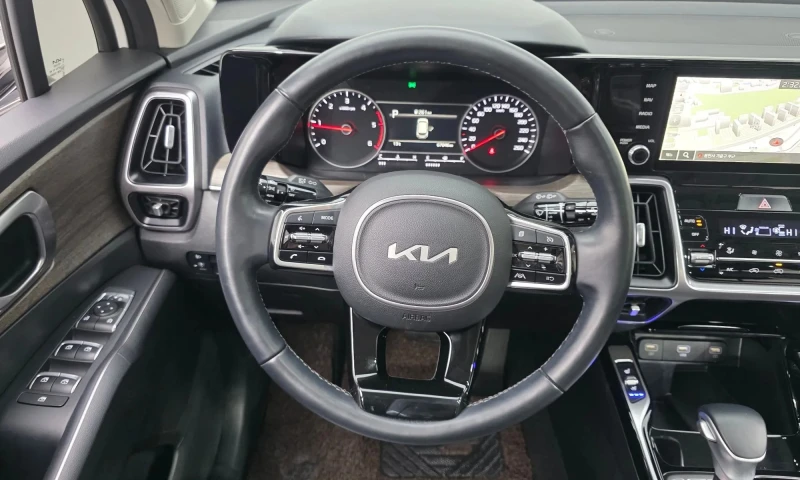 Kia Sorento Diesel 2.2 2Wd Prestige , снимка 12 - Автомобили и джипове - 52705737