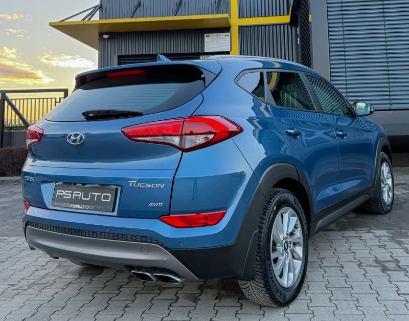 Hyundai Tucson 4х4 / АВТОМАТИК / КАМЕРА / ПОДГРЕВ, снимка 5 - Автомобили и джипове - 53446021