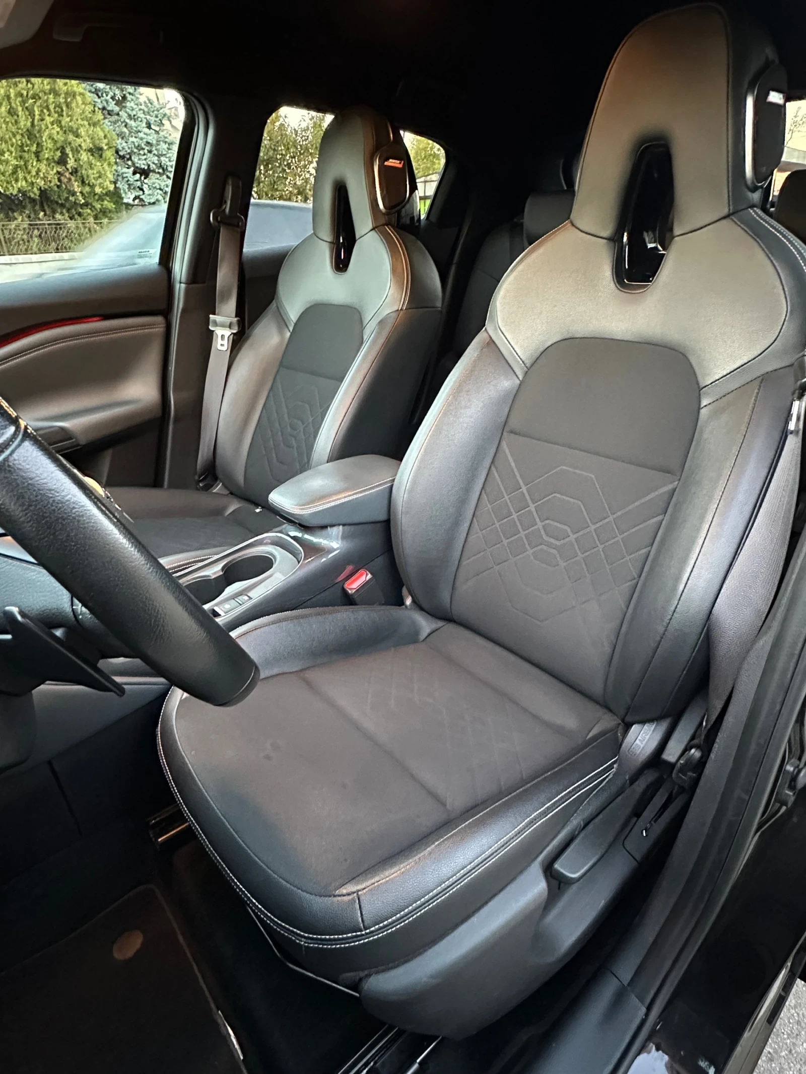 Nissan Juke 1.0 DIG-T N-Design DTC/ 4х4/Нов внос Швейцария - изображение 8