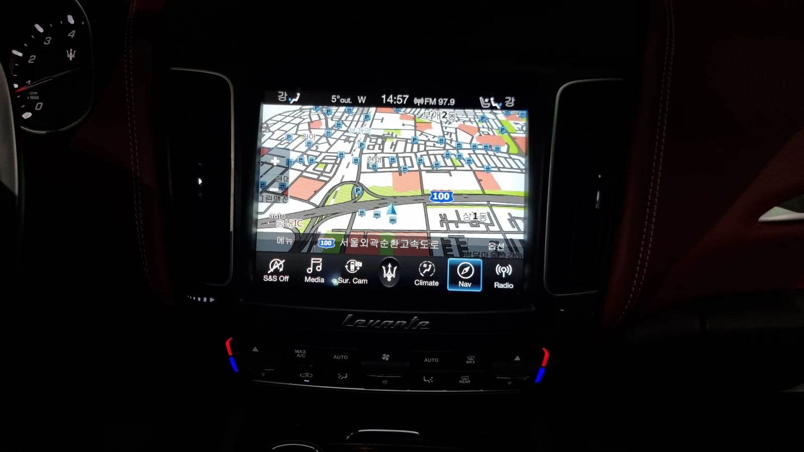 Maserati Levante 3.0 AWD GRANLUSSO | Mobile.bg   13