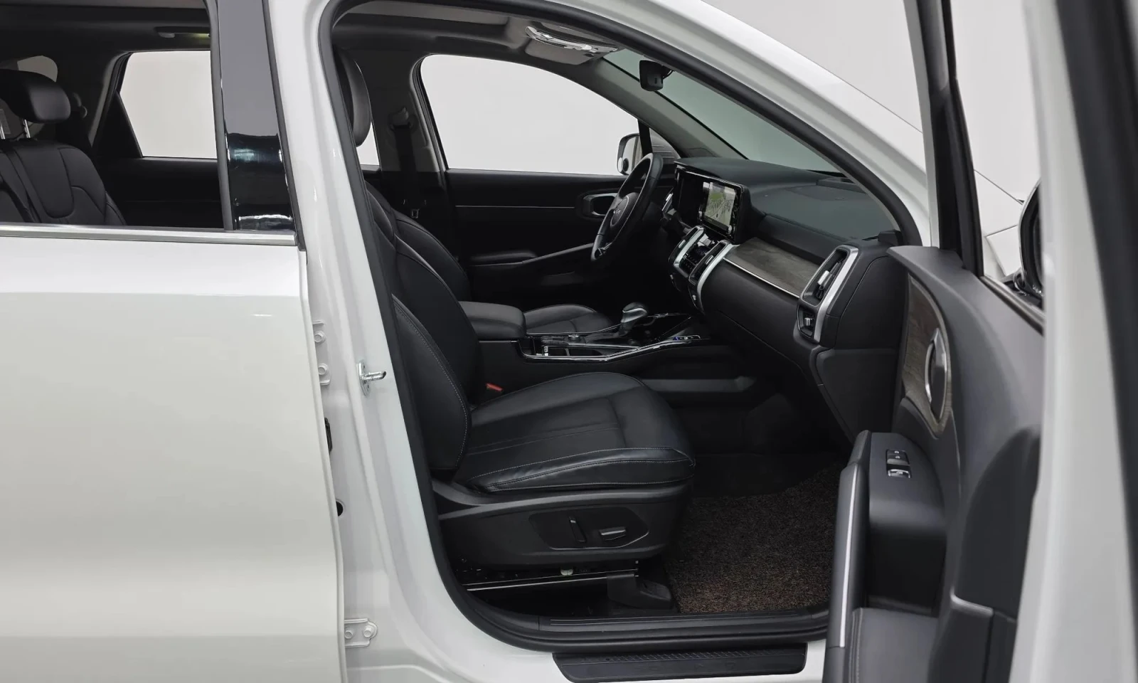 Kia Sorento Diesel 2.2 2Wd Prestige  | Mobile.bg   11