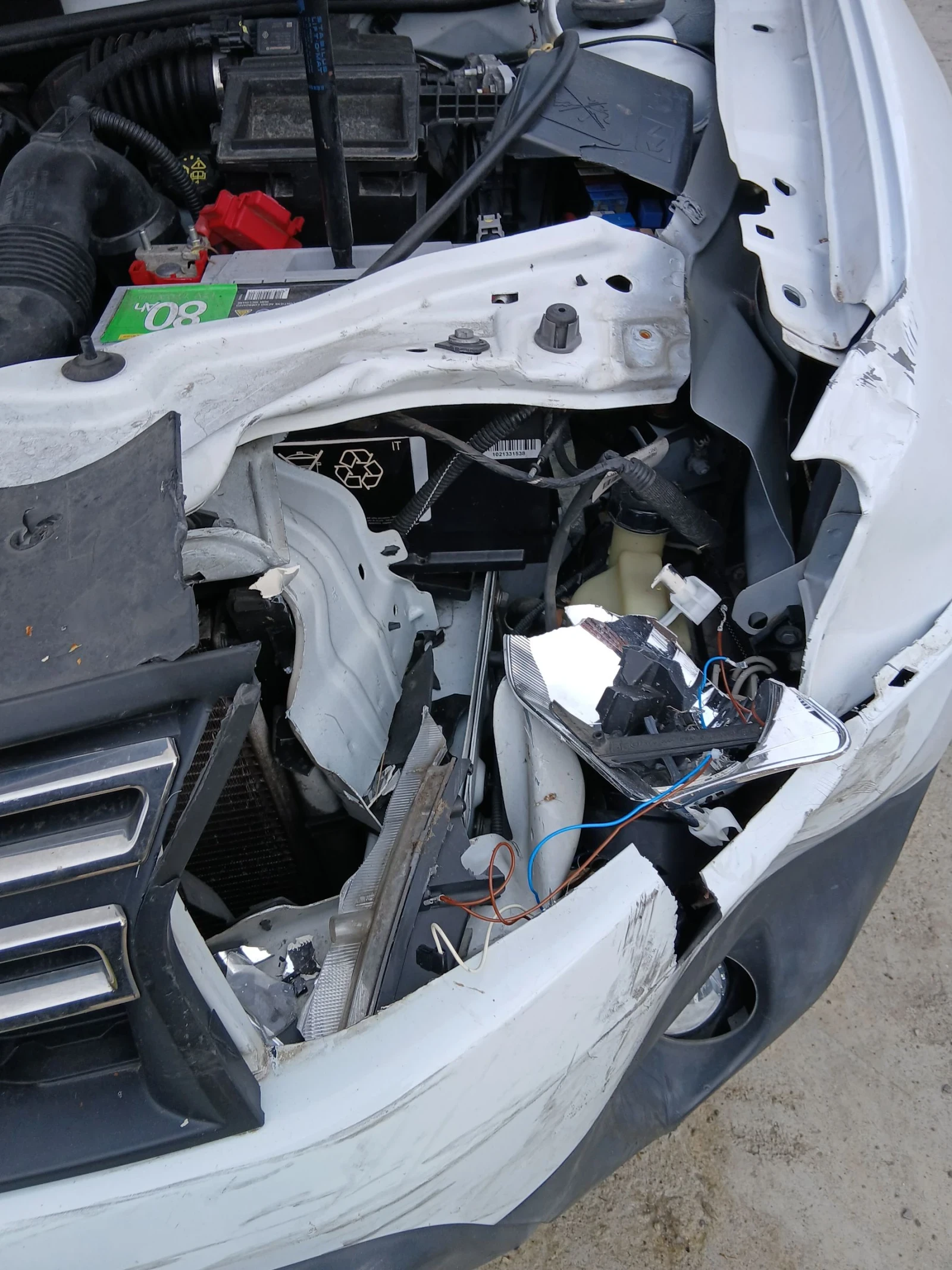 Dacia Duster 1.5 dci - изображение 9