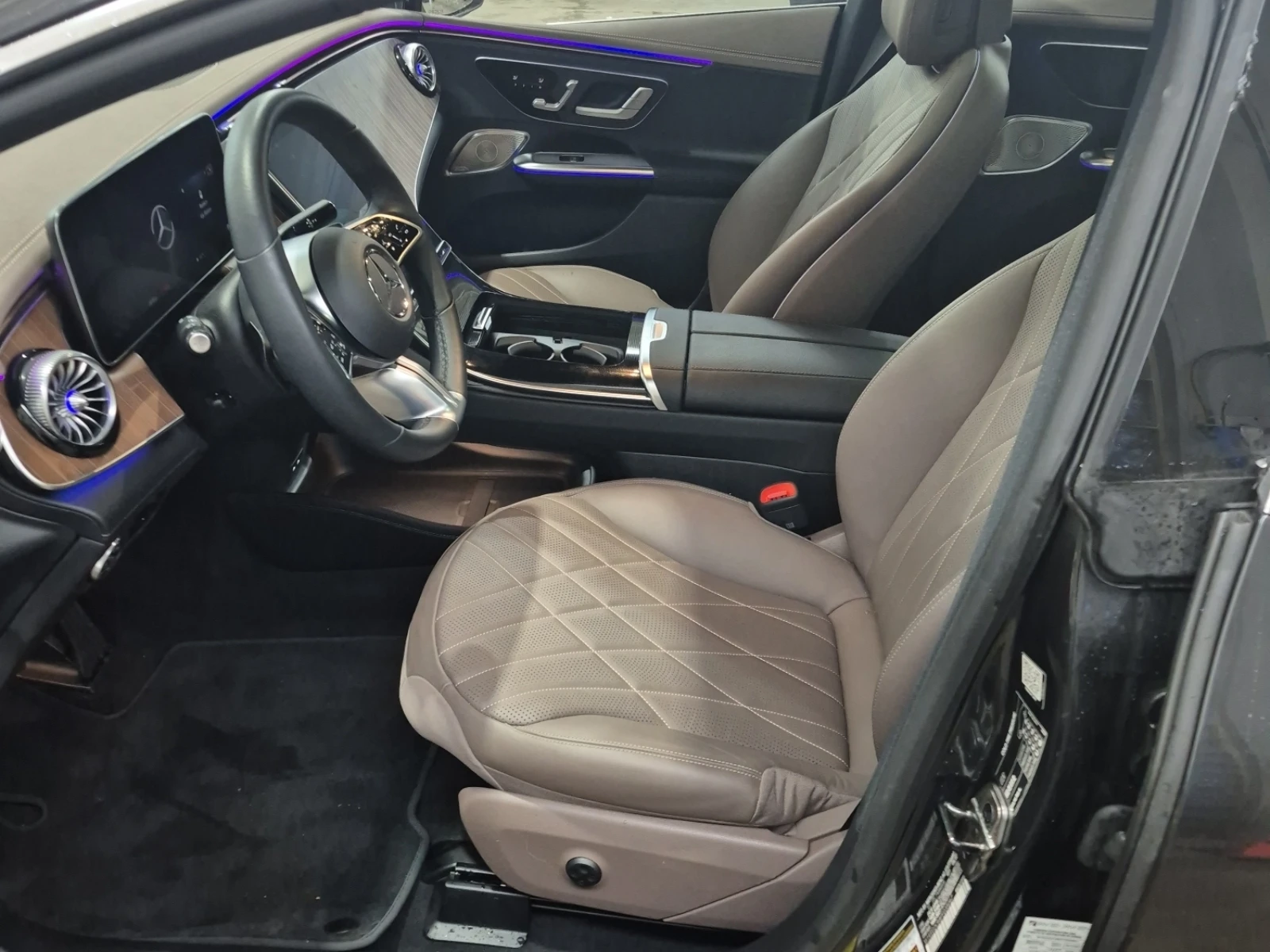 Mercedes-Benz EQE 500| CARFIX| PANORAMA| 4MATIC| 2 KEYS - изображение 5