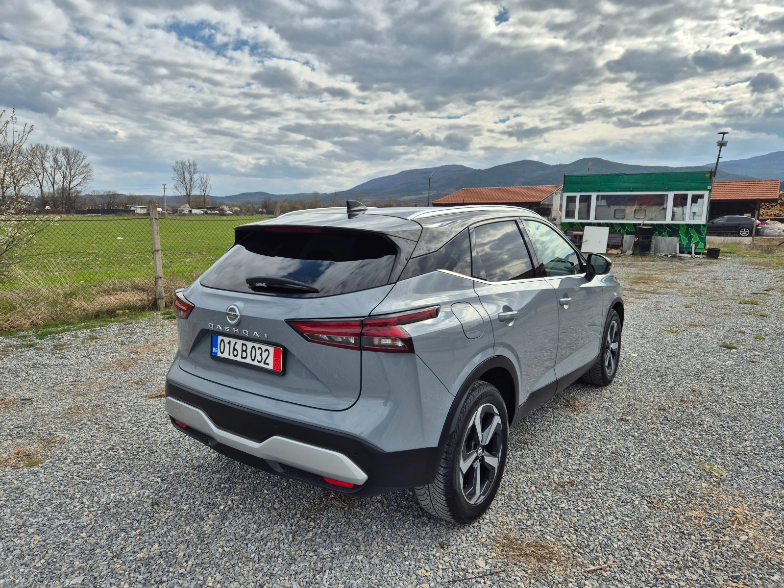 Nissan Qashqai 1.332MHYB* N-CONNECTA* X TRONIC* , снимка 4 - Автомобили и джипове - 53986811