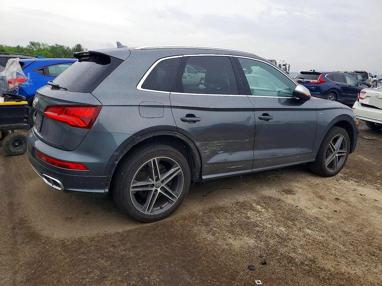 Audi SQ5 PREMIUM + * АВТОКРЕДИТ, снимка 3 - Автомобили и джипове - 54928874