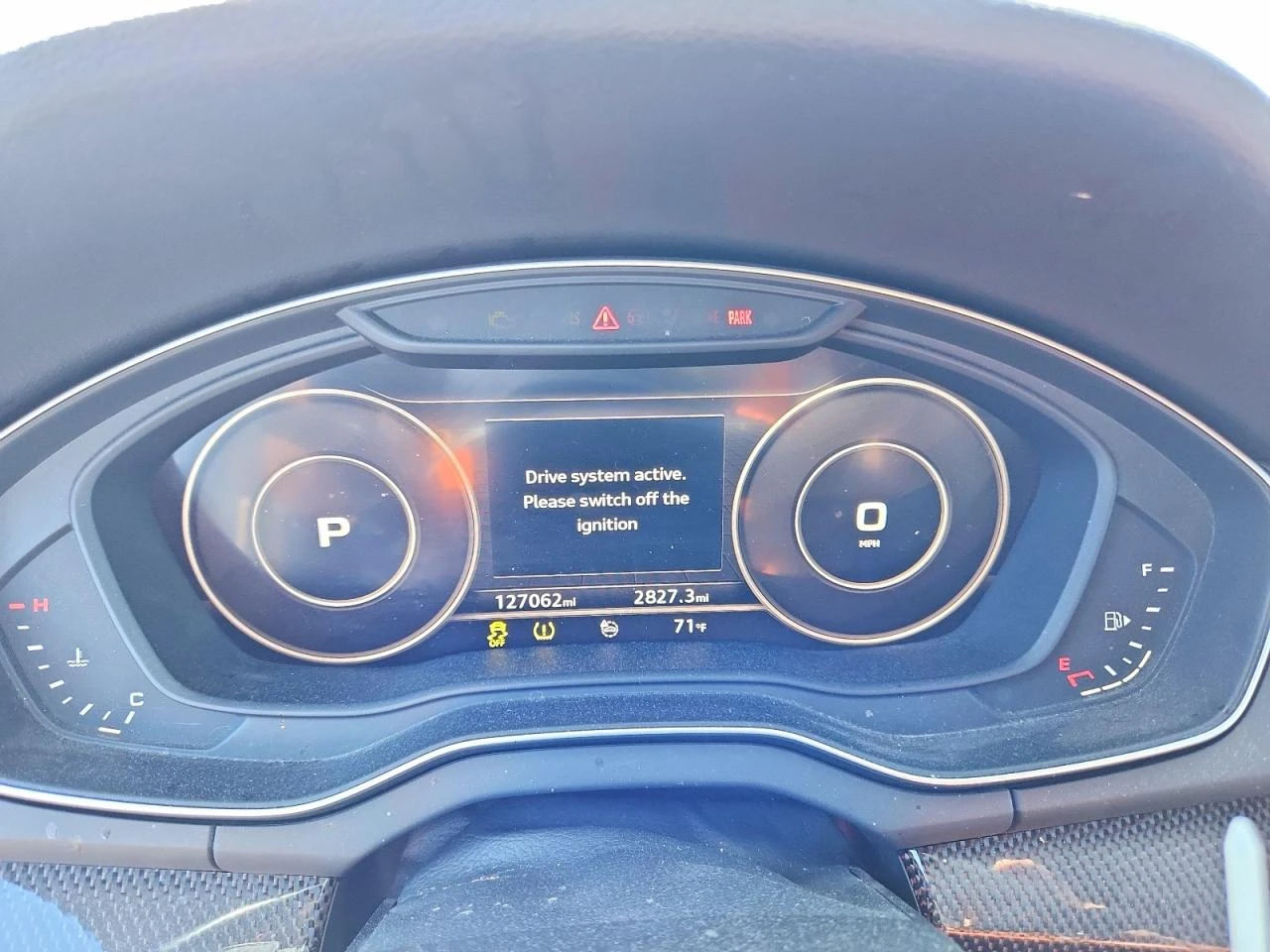 Audi SQ5 PREMIUM + * АВТОКРЕДИТ, снимка 9 - Автомобили и джипове - 54928874