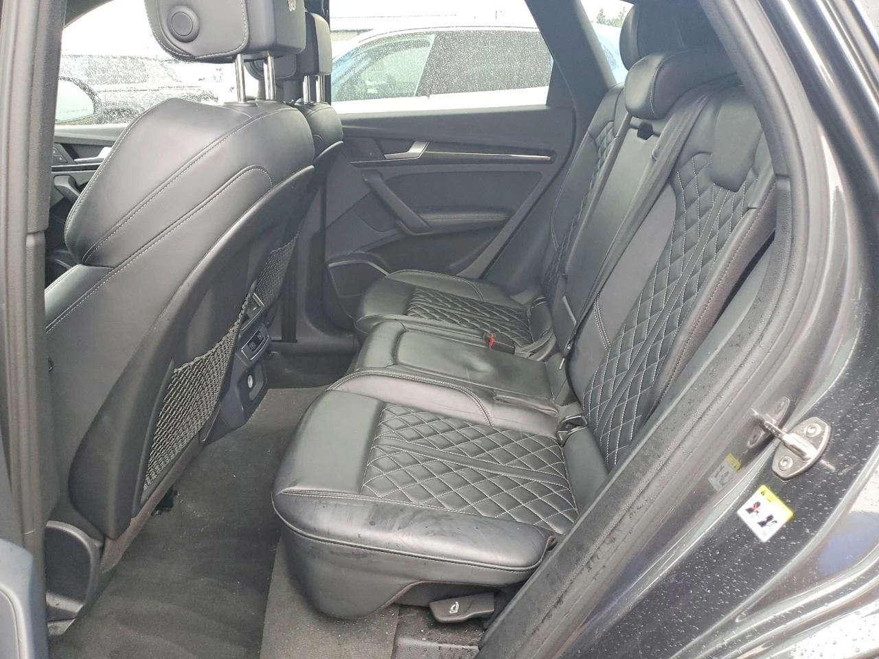 Audi SQ5 PREMIUM + * АВТОКРЕДИТ, снимка 11 - Автомобили и джипове - 54928874
