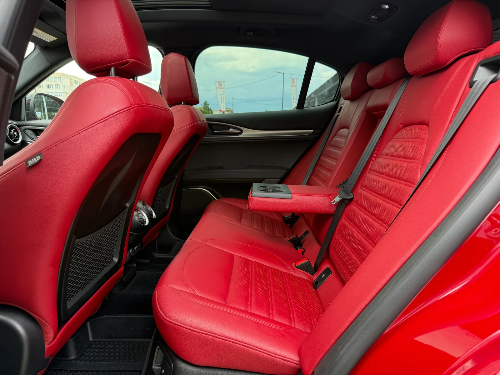 Alfa Romeo Stelvio VELOCE Q4, снимка 9 - Автомобили и джипове - 55271554