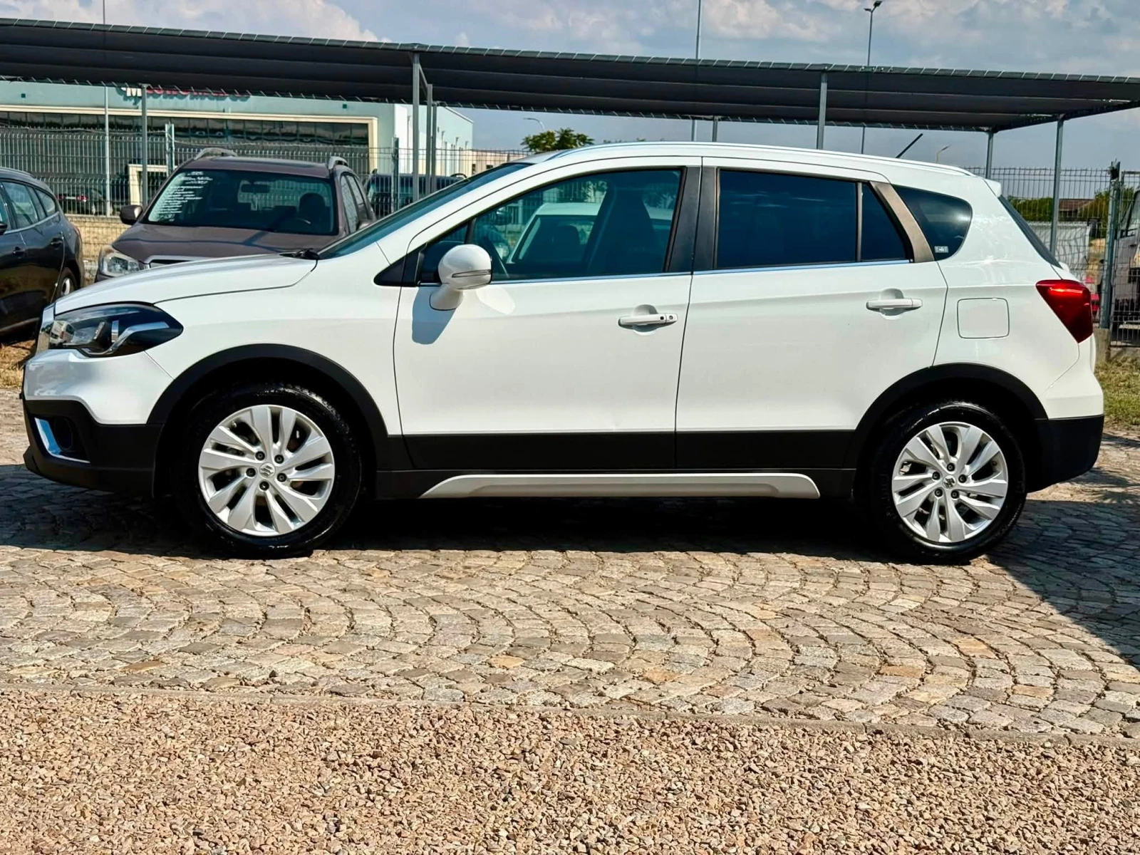 Suzuki SX4 S-Cross 1.4 6-скорости 4x4, снимка 2 - Автомобили и джипове - 55587868