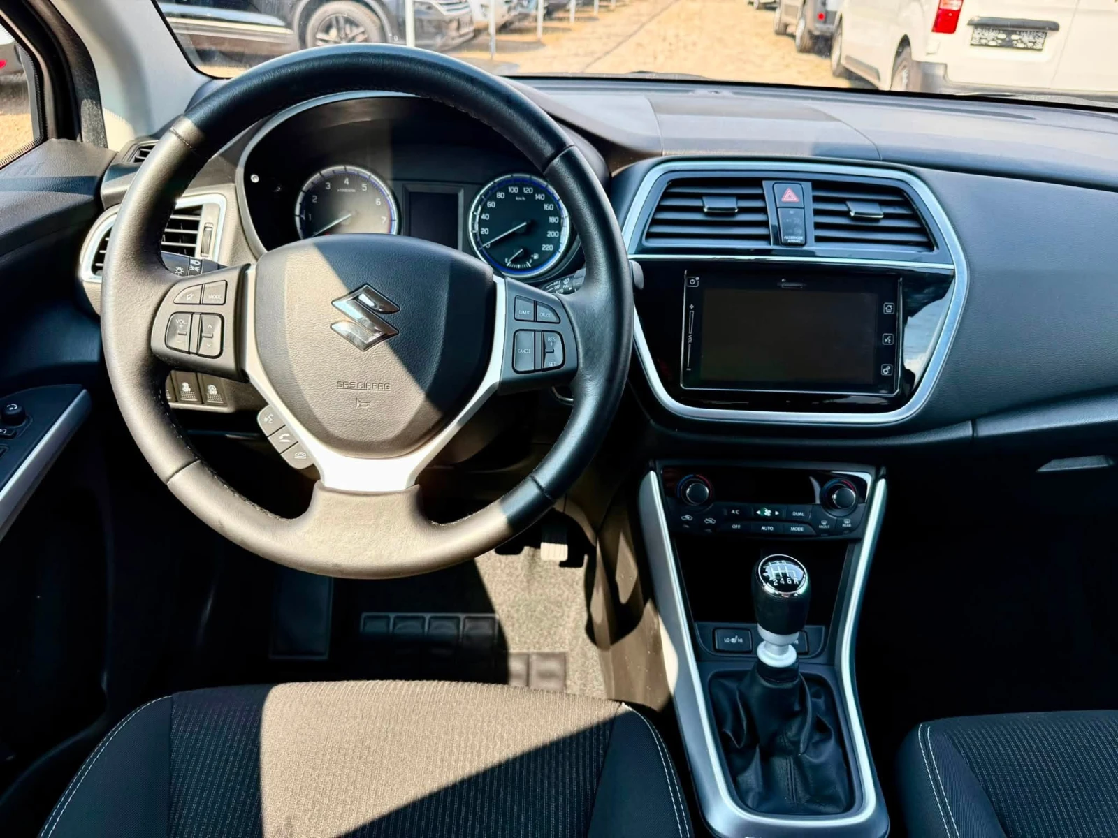 Suzuki SX4 S-Cross 1.4 6-скорости 4x4, снимка 11 - Автомобили и джипове - 55587868
