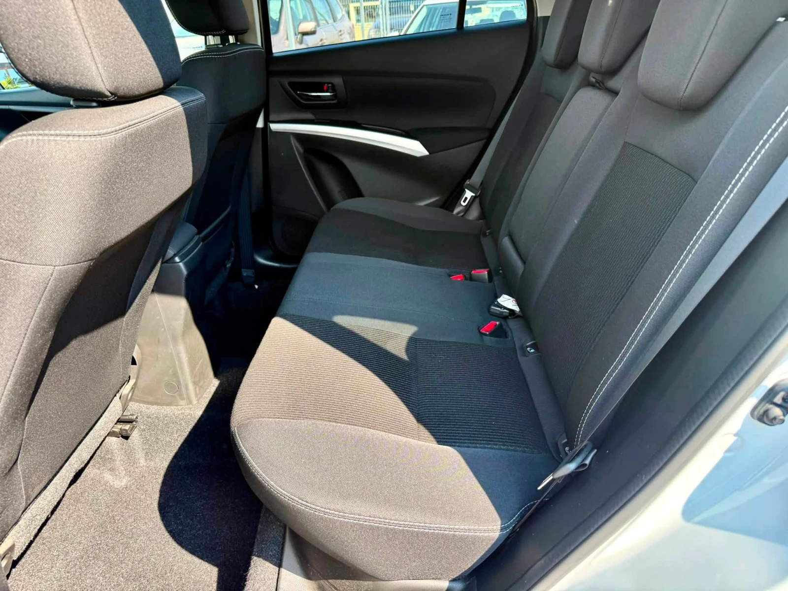 Suzuki SX4 S-Cross 1.4 6-скорости 4x4, снимка 13 - Автомобили и джипове - 55587868