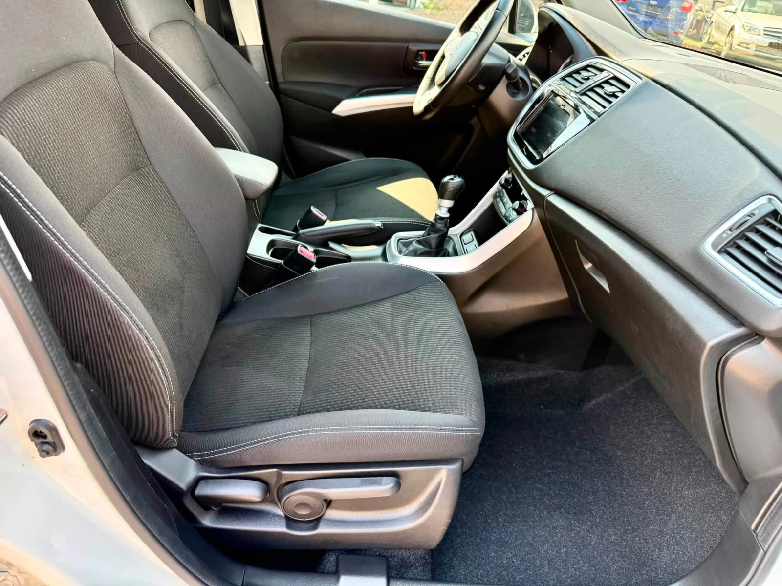 Suzuki SX4 S-Cross 1.4 6-скорости 4x4, снимка 12 - Автомобили и джипове - 55587868